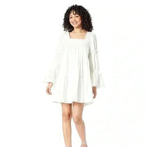 Moon River Poplin Asymmetrical Tiered Mini Dress in size Small